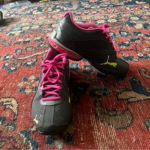 Puma Women's Gray and Pink Athletic Sneakers